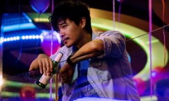伊人成年综合网